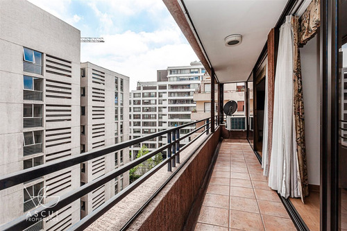 Departamento En Venta De 3 Dorm. En Vitacura