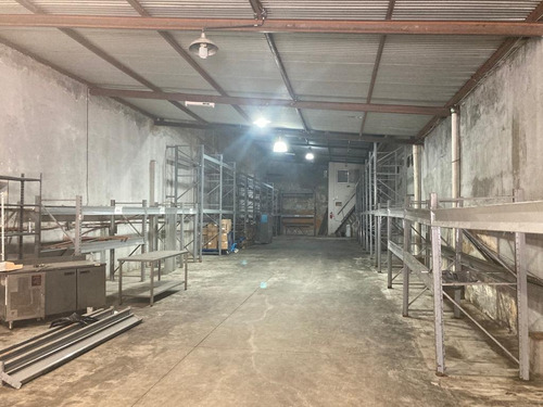 Galpon En Importante Zona Industrial