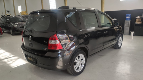 Imagem 7 de 10 de Nissan Livina Sl 1.8 16v Flex Fuel Aut. 2012/2013
