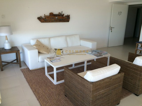 Apartamento Dulplex En Venta Y Alquiler Temporario En Exclusiva Zona De Punta Ballena.- Ref: 3634