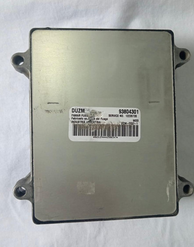 Computadora De Motor De Chevy Para C2 Con Conectores (Usado)