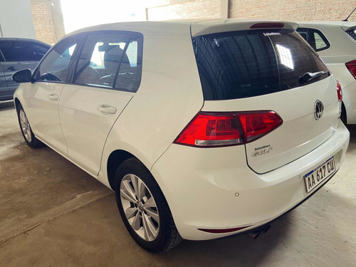 Volkswagen Golf 1.4 Comfortline Tsi Dsg 2016