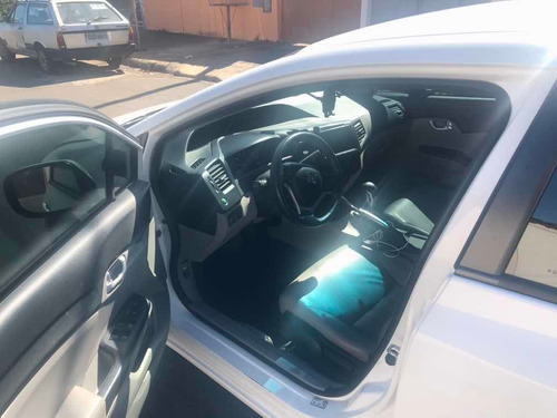 Imagem 5 de 8 de Honda Civic 2016 2.0 Lxr Flex Aut. 4p