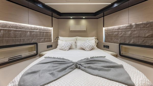 Azimut Flybridge 72 Lv3501