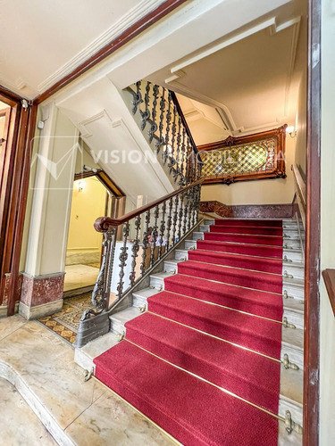 Oportunidad De Inversión. Venta De Propiedad Casa Palacete Mansión De 1905 De Prestancia Señorial. Son 676 M2 En 2 Plantas. Inmaculada, Gran Nivel. Amueblada. Ciudad Vieja. Padrón Completo De 393 M2.