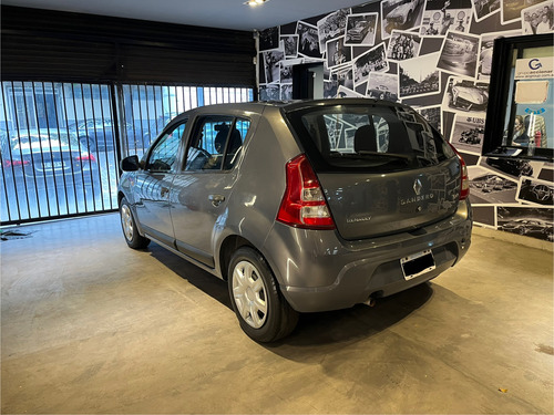 Renault Sandero 1.6 Confort 105cv