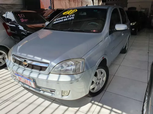 comprar Chevrolet Corsa Hatch em Jacareí - SP