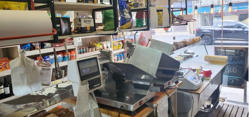 Imagen 6 de 7 de Fiambreria Y Almacén Importante Local Comercial Zona Vicente Lopez