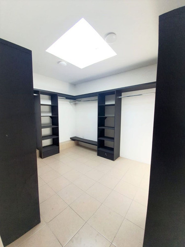 Casa En Venta En Los Pirules, Tlalnepantla De Baz