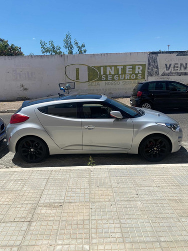 Imagem 2 de 14 de Hyundai Veloster 2012 1.6 16v 2p