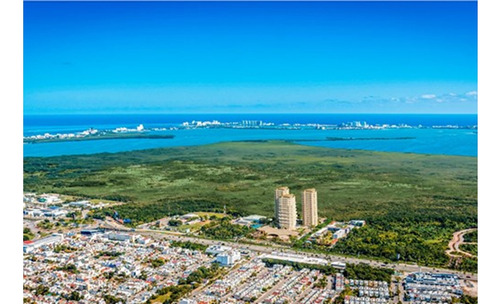 Venta De Departamento De Lujo En El Centro De Cancún