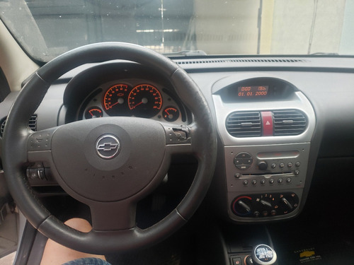 Chevrolet Corsa 5 Ptas. Única Dueña