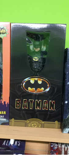 Batman Escala 1/4 Michael Keaton Neca 