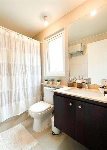 Imagen 16 de 23 de Casa En Venta De 3 Dorm. En Huechuraba