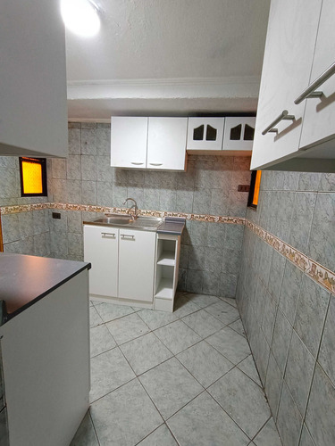 Vendo Casa Av Peru, Recoleta (90348)