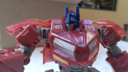 Optimus Prime War For Cybertron Cristal (Usado)
