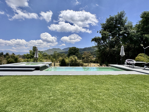 Casa En Venta, Cerro Gordo, Valle De Bravo