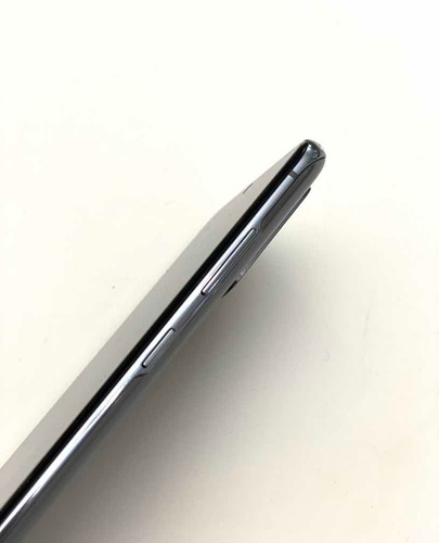 Celular Samsung S20 Plus