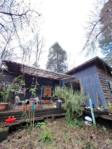 Vende Parcela Con Cabañas, Caburga Bajo (105643)