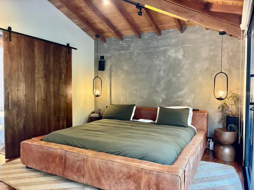 Casa En Venta En Poblado - El Campestre. Cod V4122