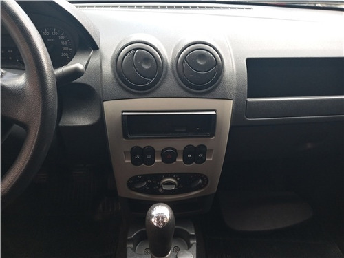 Renault Logan 1.0 Expression 16v Flex 4p Manual