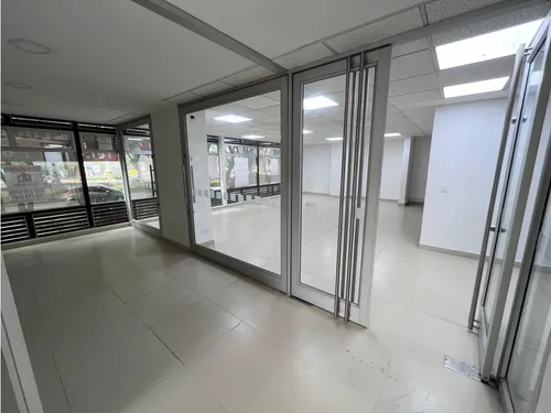 175m2 Local Arriendo En Envigado