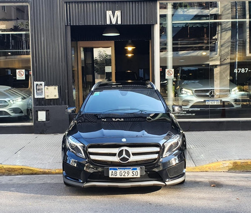 Imagen 3 de 12 de Mercedes Benz Gla250 Amg Line - Motum