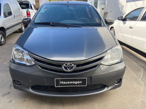 Toyota Etios 1.5 Sedan Xs