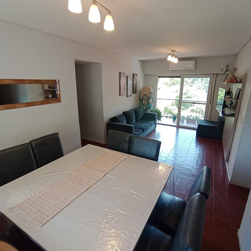 Imagen 4 de 12 de Hermoso Departamento En Zona Residencial