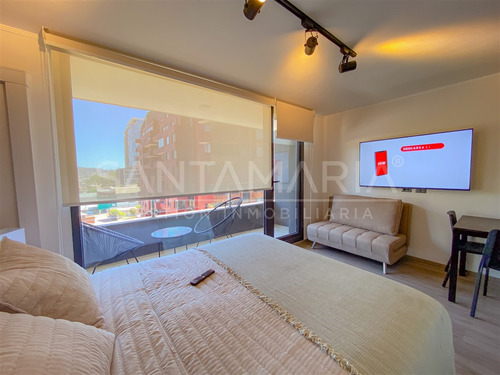 Departamento En Arriendo Ubicado En Chacabuco, Concepción.