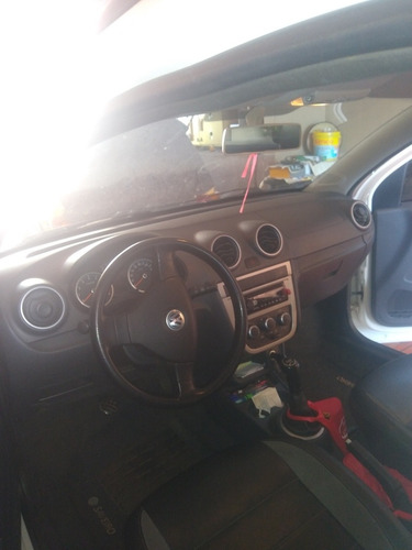 Volkswagen Saveiro 1.6 Trooper Cab. Estendida Total Flex 2p