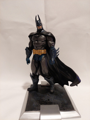 Batman (armored) - Arkham Asylum - Dc Comic - 18cm - 5 (Usado)
