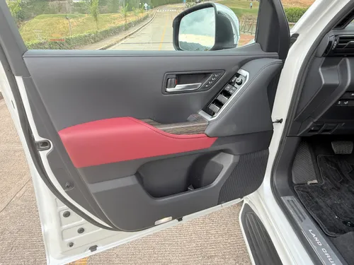 Toyota Land Cruiser 300 LC300 VXR 3.4 DIESEL