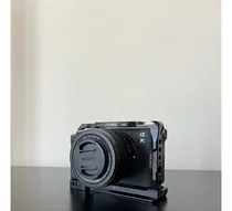 Comprar Cámara Full-frame Alpha 7c Color Negro + Case Smallrig