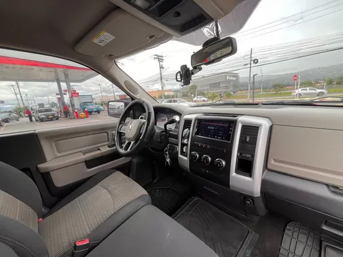 Dodge Ram 1500 5.7cc AT AA 4X2
