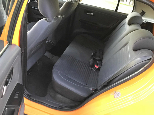 Volkswagen Crossfox 1.6 Highline 2011
