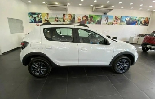 Imagen 11 de 15 de Sandero Stepway Intens Automatico Tope De Gama Stock Disponi