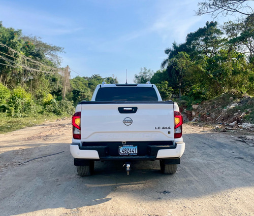 Nissan Frontier 2024 Le 4x4