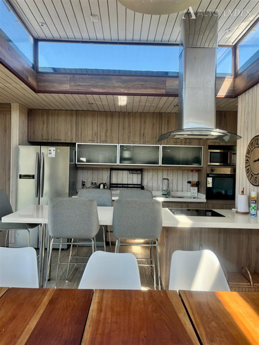 Se Arrienda Casa Amoblada De 180m2 En Condominio De Talca