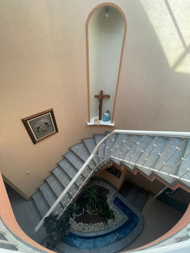Imagen 9 de 23 de Casa En Venta, Metepec, 4 Recámaras