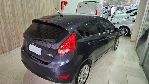Ford Fiesta Kinetic 1.6 Titanium 120cv