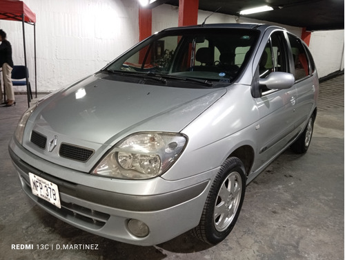 Renault  Escenic 1.6