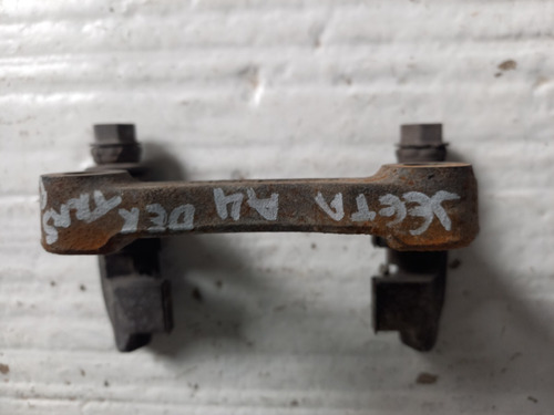 Porta Caliper Derecho Trasero De Vw Jetta A4 Mod 2000-2007 (Usado)