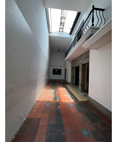 Casa Comercial En Arriendo Centro De Medellin