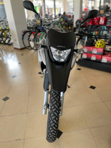 Imagen 6 de 7 de Honda Xre300