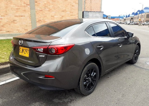 Mazda 3 Touring