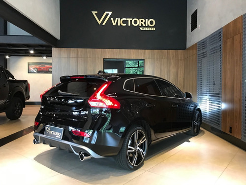 Volvo V40 R- Design T5 2.0 16v Turbo Gasolina 245cv At8 2018