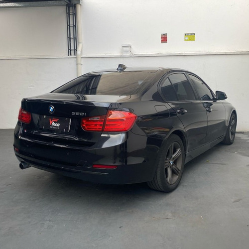 BMW 320i 2.0 Aut. 4p