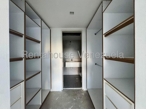 Apartamento A Estrenar En Venta Oportunidad, Urb. Country Club