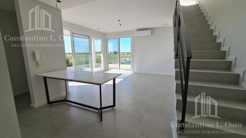 Imagen 5 de 22 de Departamento 2 Ambientes Con Terraza Propia- Balcon Y Cochera - Haras Del Sur Iii